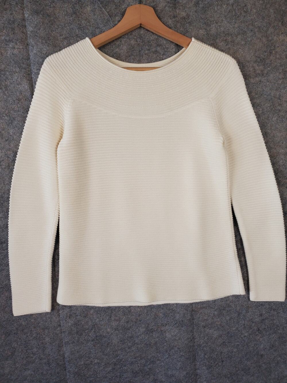 Women's Size XS White Ribbed Tunic Cut Sweater